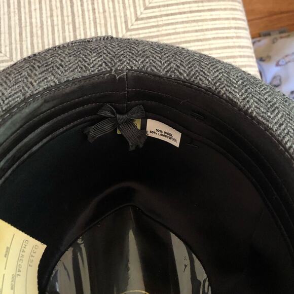 DOBBS Fifth Avenue Grey Tweed Fedora Hat - Picture 6 of 9